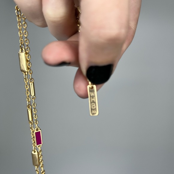 Modern 11” gold tone necklace - Picture 6 of 9